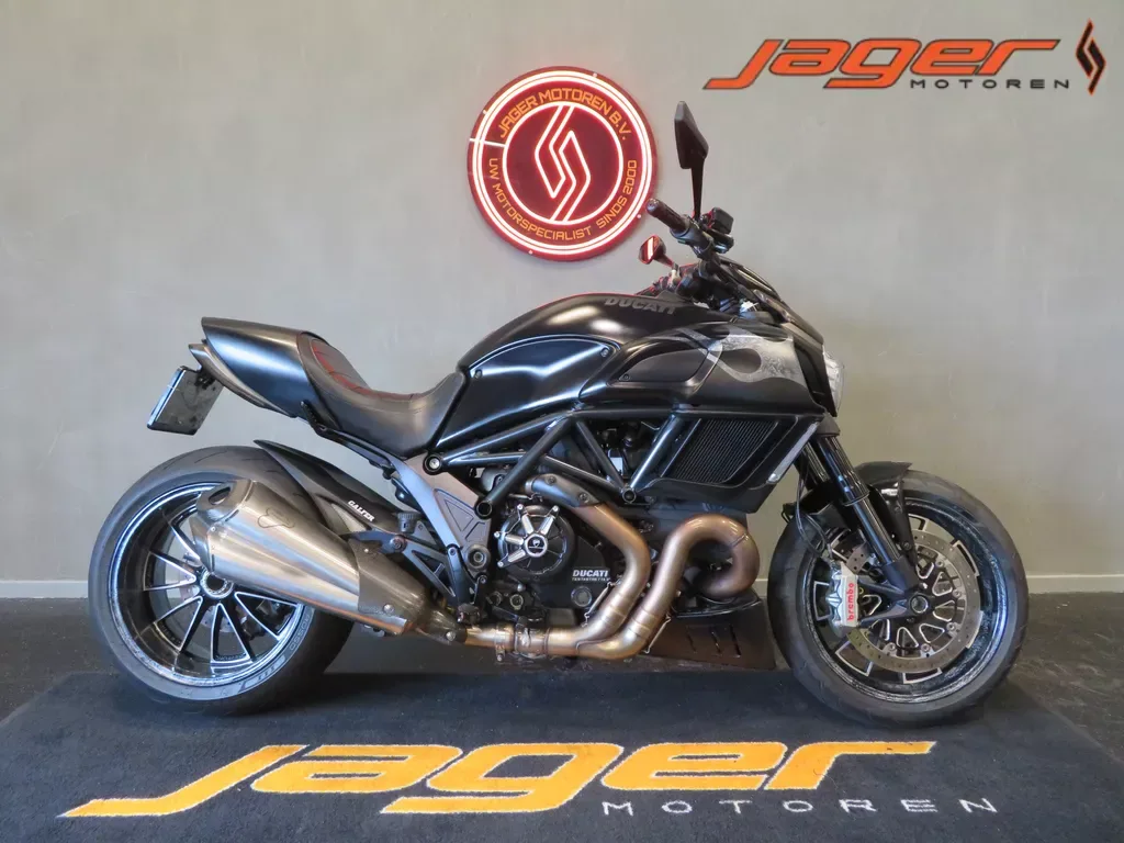 Ducati Diavel (2014) — foto 1