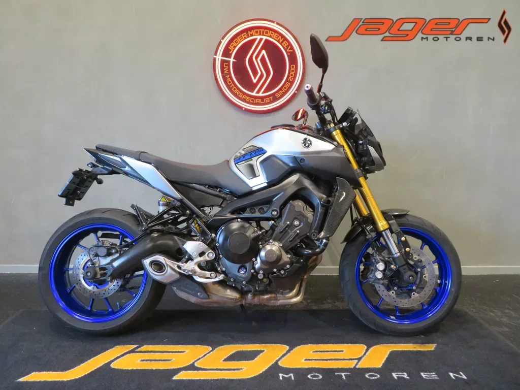 Yamaha MT 09 SP (2018) — foto 1