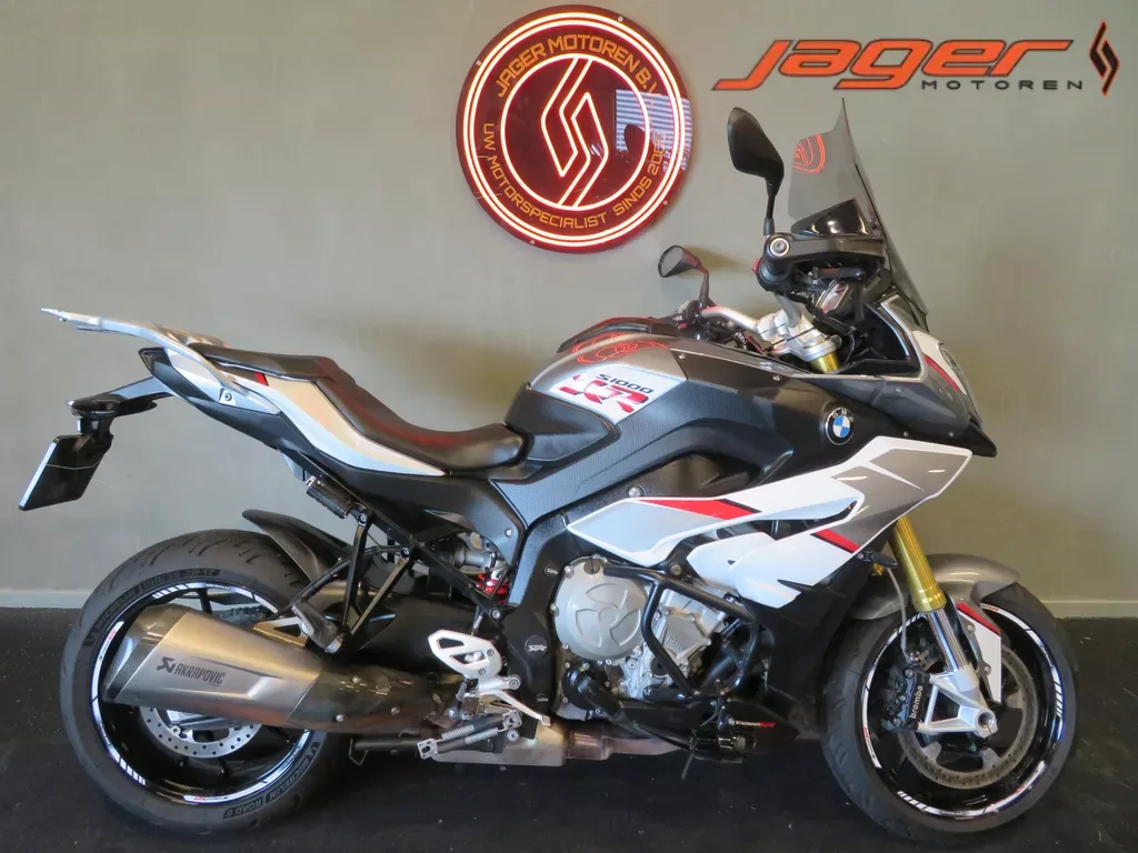 BMW S 1000 XR (2016) — foto 1
