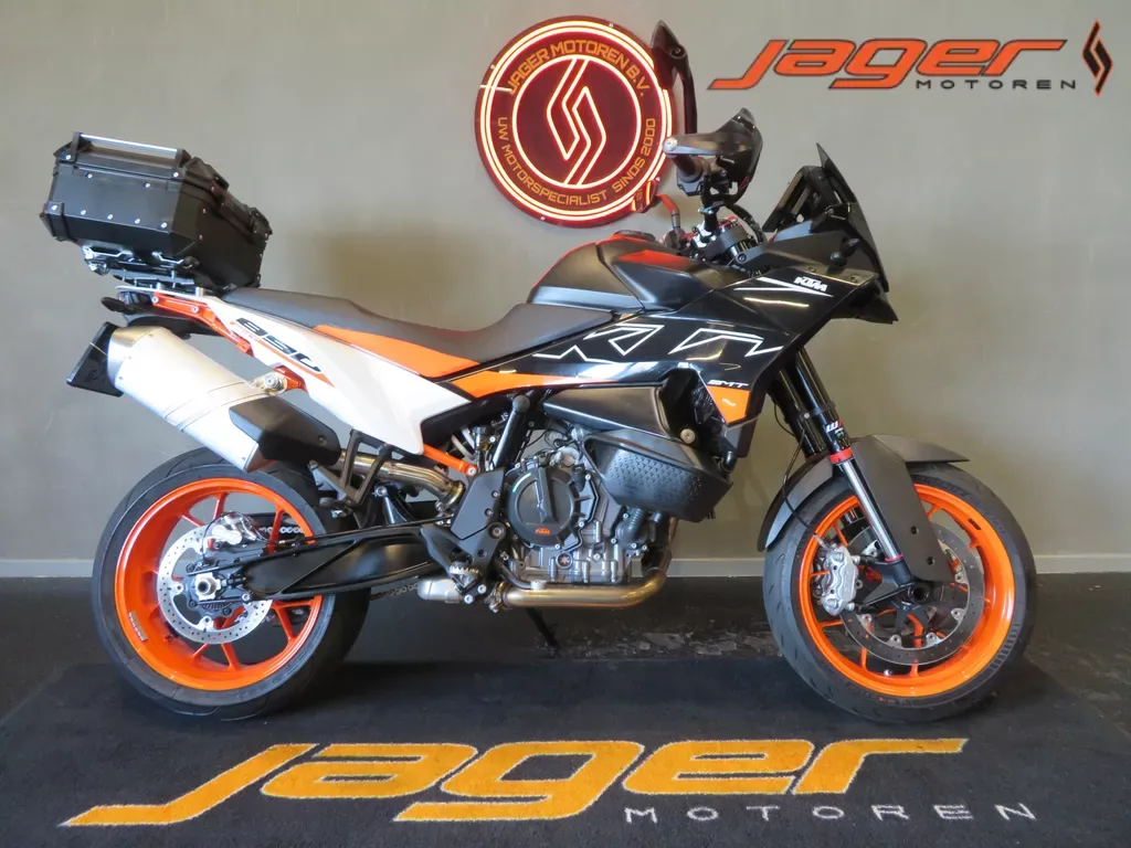 KTM 890 SMT (2026) — foto 1