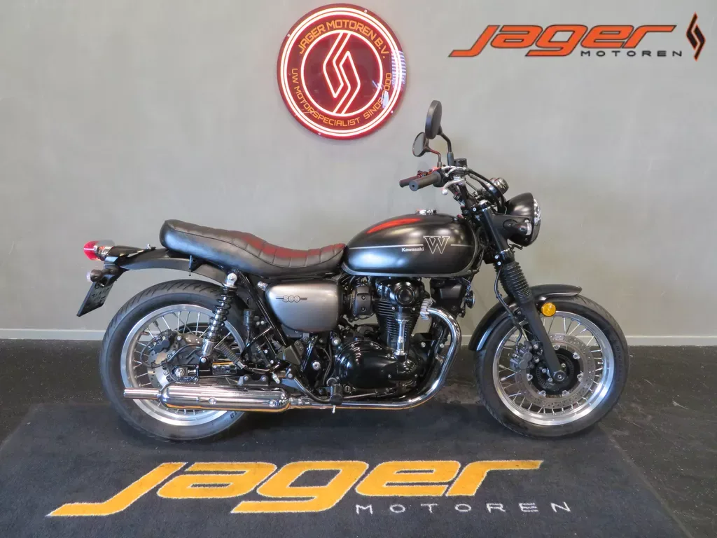 Kawasaki W 800 Special Edition (2019) — foto 1