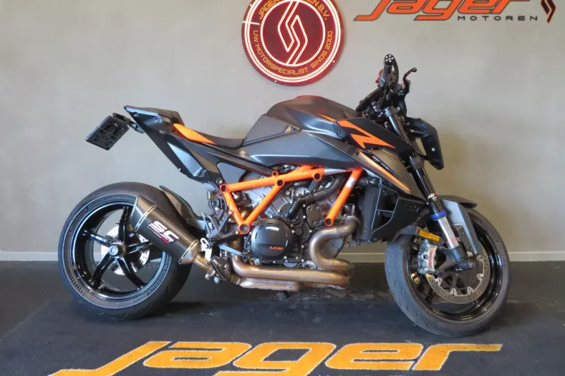 KTM 1390 Super Duke R EVO (2024)