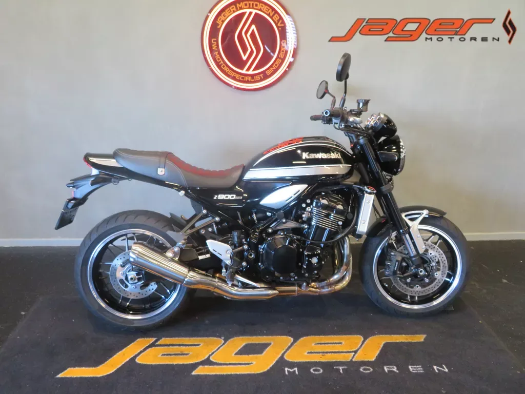 Kawasaki Z900RS (2021) — foto 1