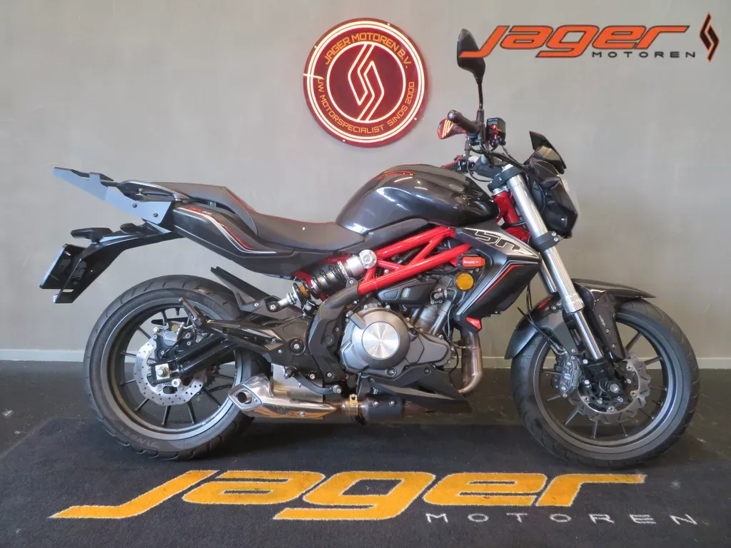 Benelli BN 302 (2019) — foto 1