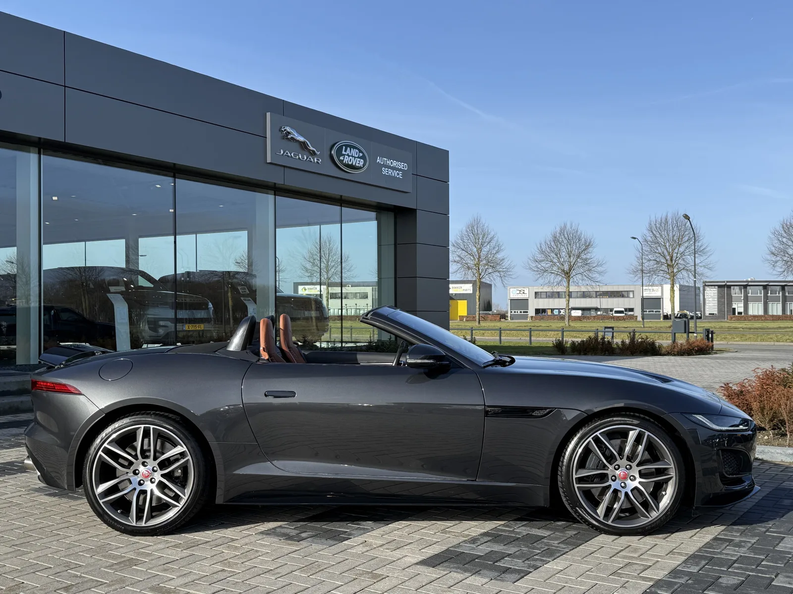 Jaguar F-Type (2021) — foto 1