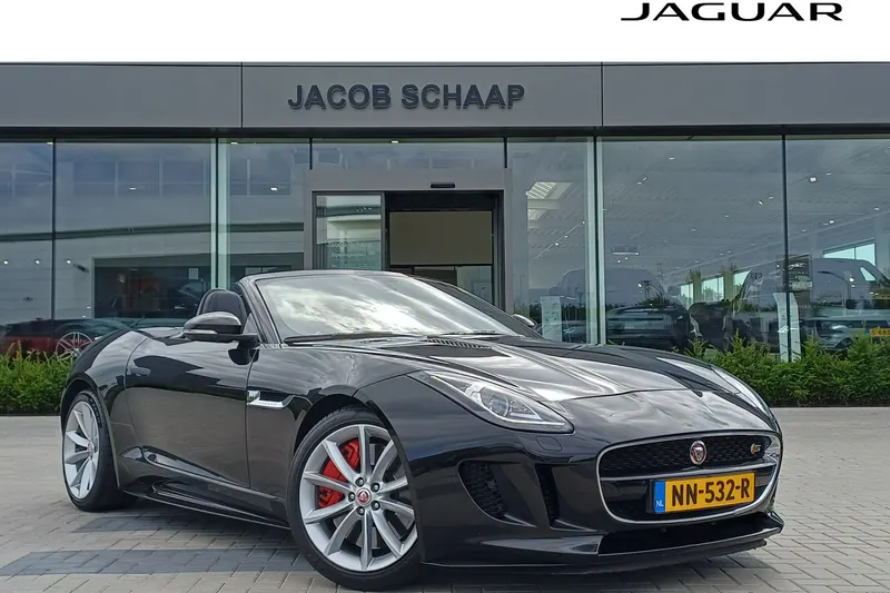 Jaguar F-Type (2016)