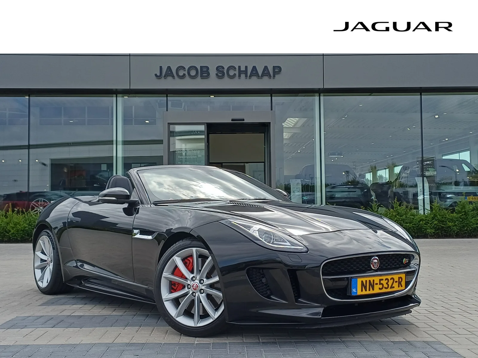 Jaguar F-Type (2016) — foto 1
