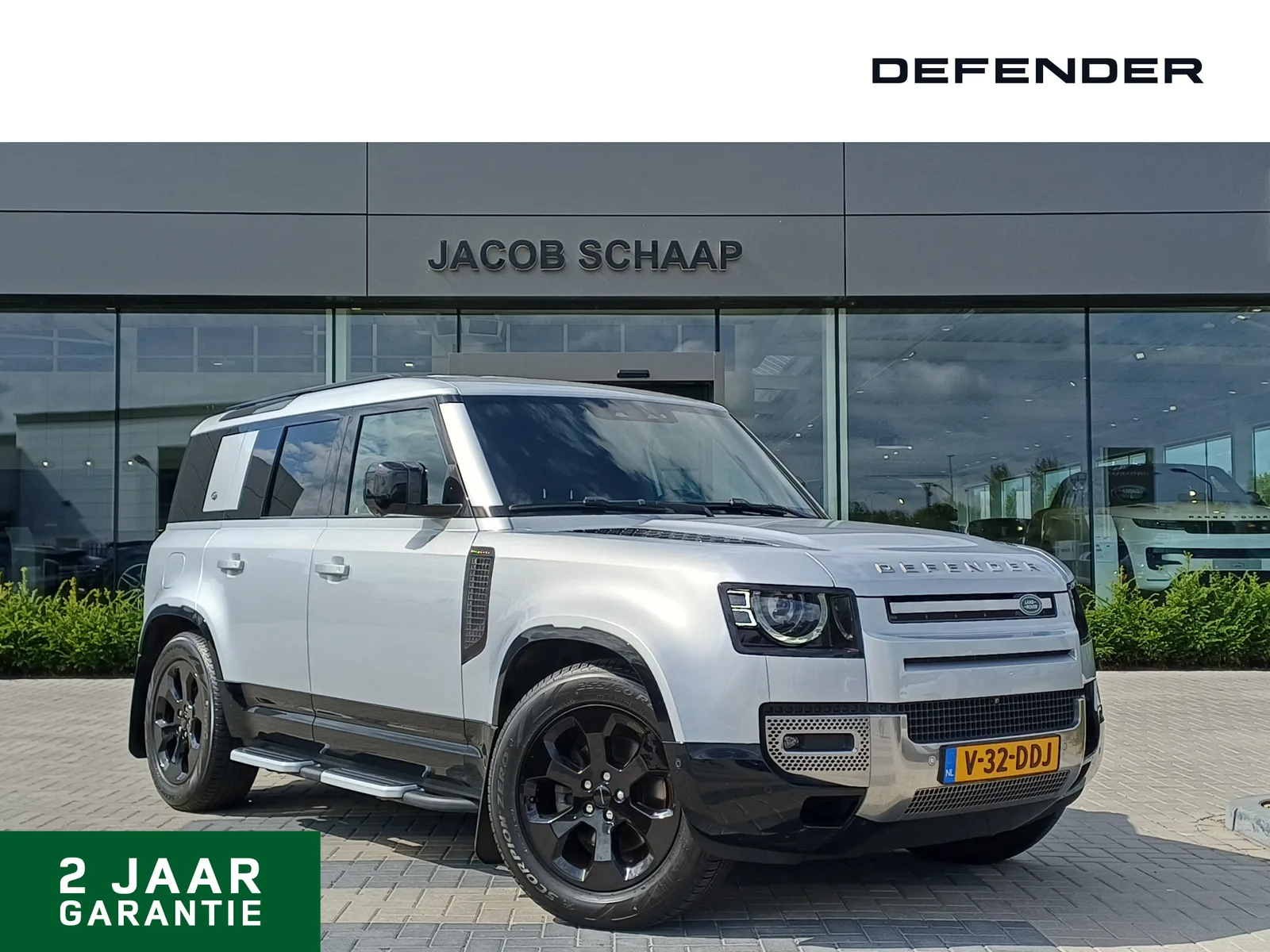 Land Rover Defender (2024) — foto 1