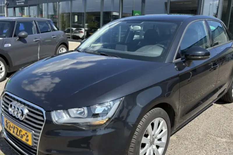 Audi A1 (2012)