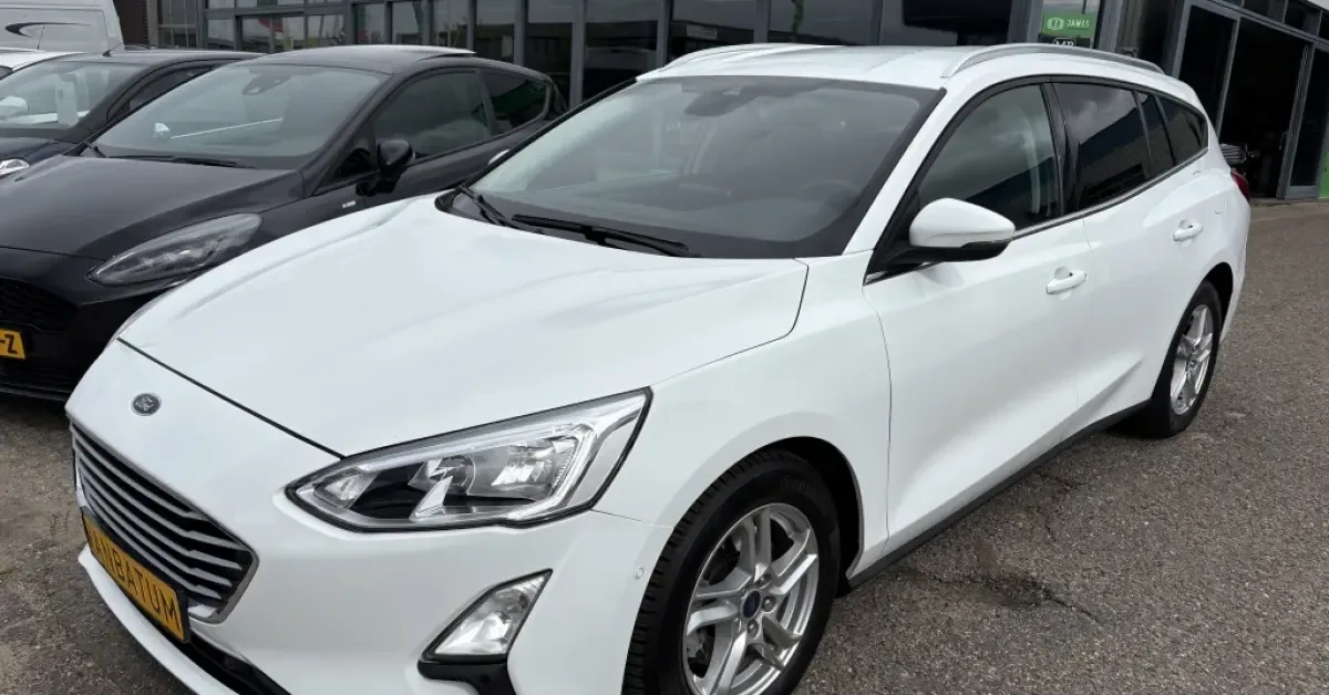 Ford Focus (2019) — foto 1