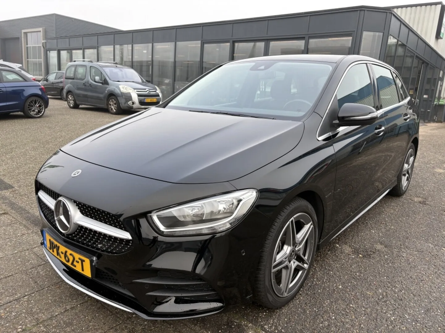 Mercedes-Benz B-Klasse (2022) — foto 1