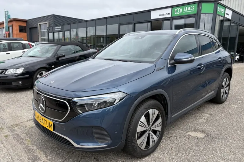 Mercedes-Benz EQA (2022)