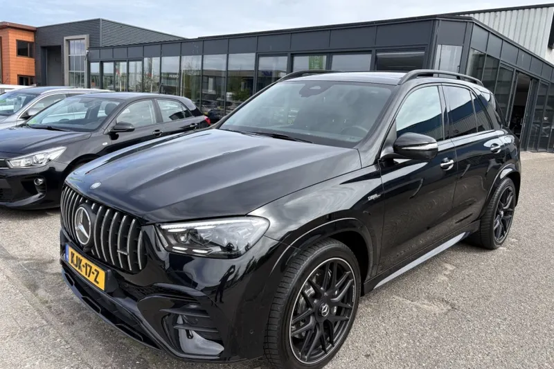Mercedes-Benz GLE (2025)