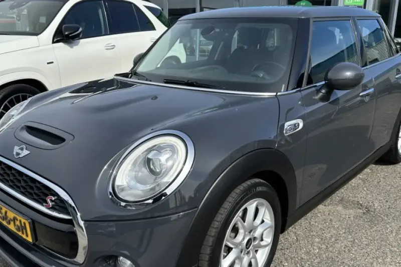 MINI Cooper (2018)
