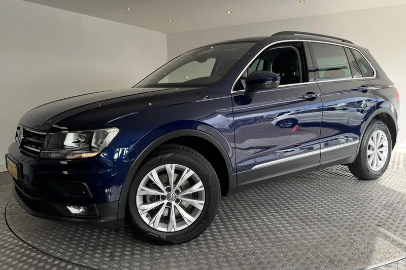 Volkswagen Tiguan (2017)