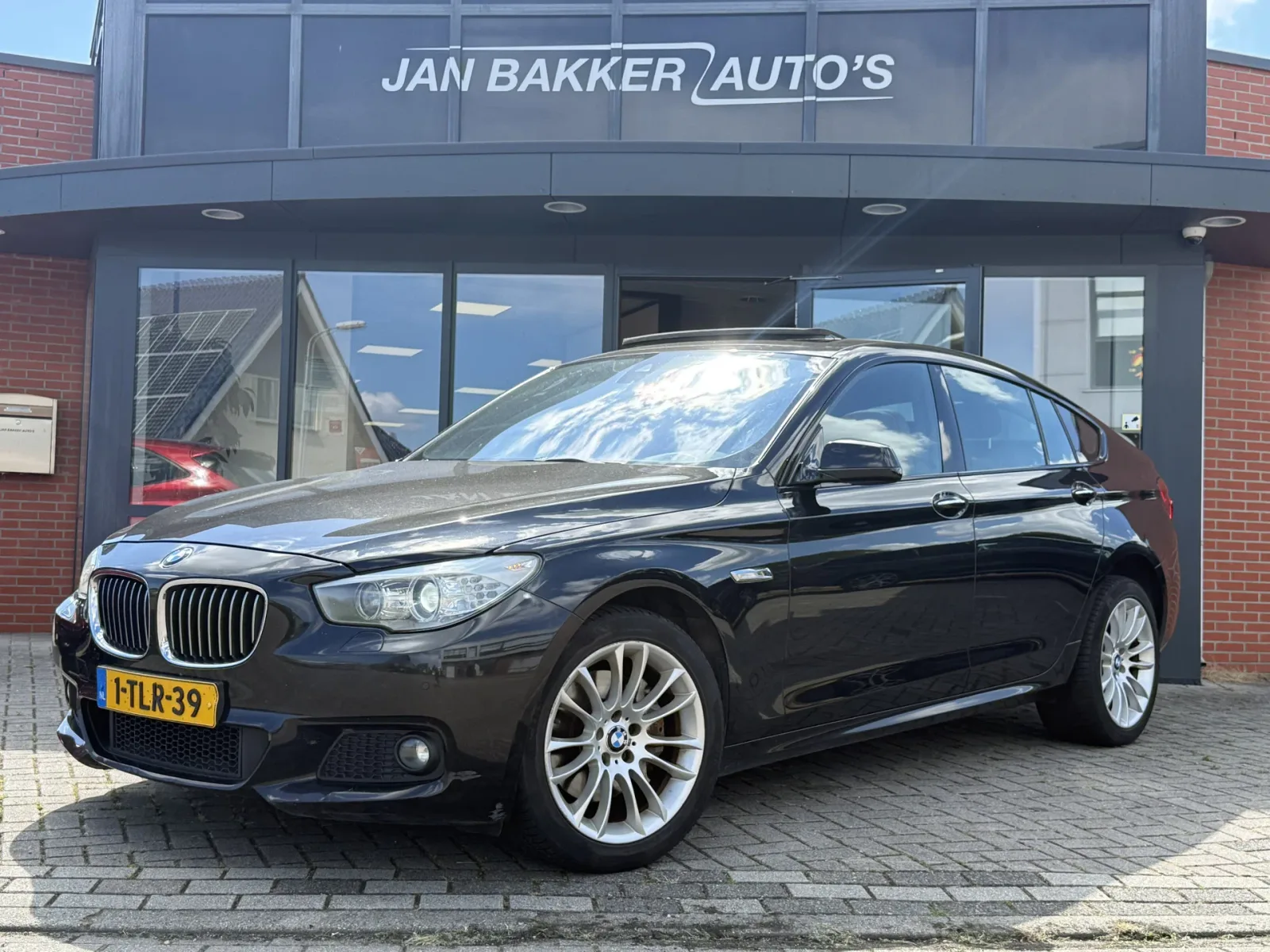 BMW 5-Serie (2013) — foto 1