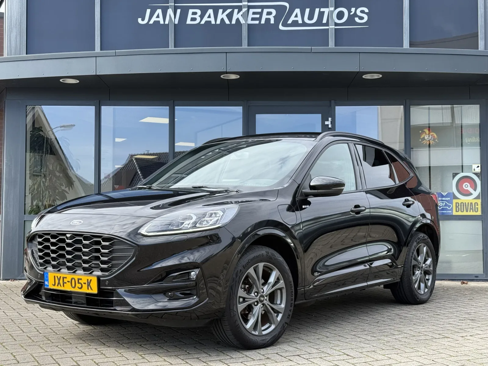 Ford Kuga (2023) — foto 1