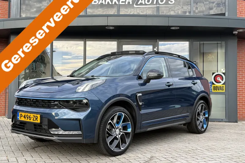 Lynk & Co 01 (2022)