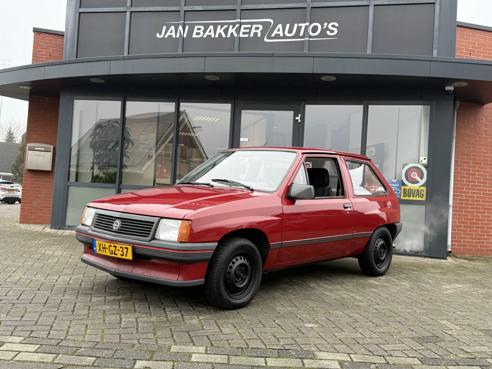 Opel Corsa (1988) — foto 1