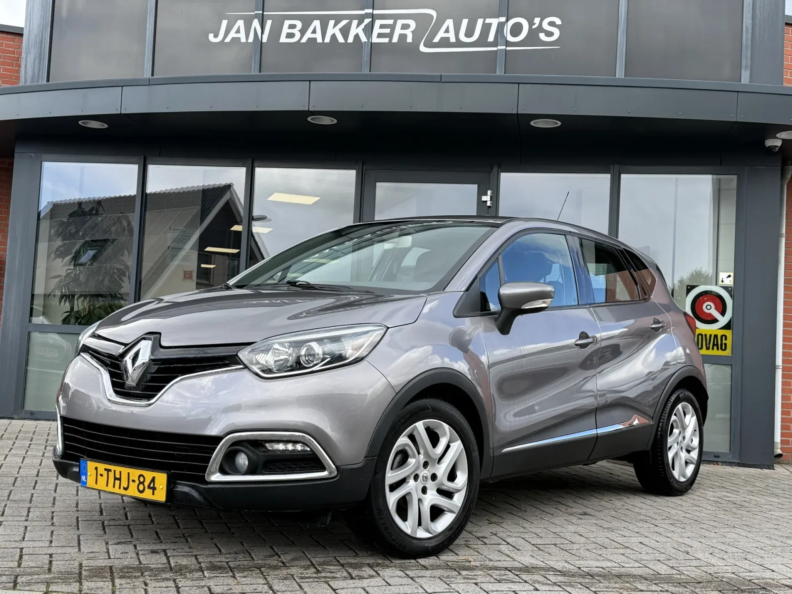 Renault Captur (2014) — foto 1