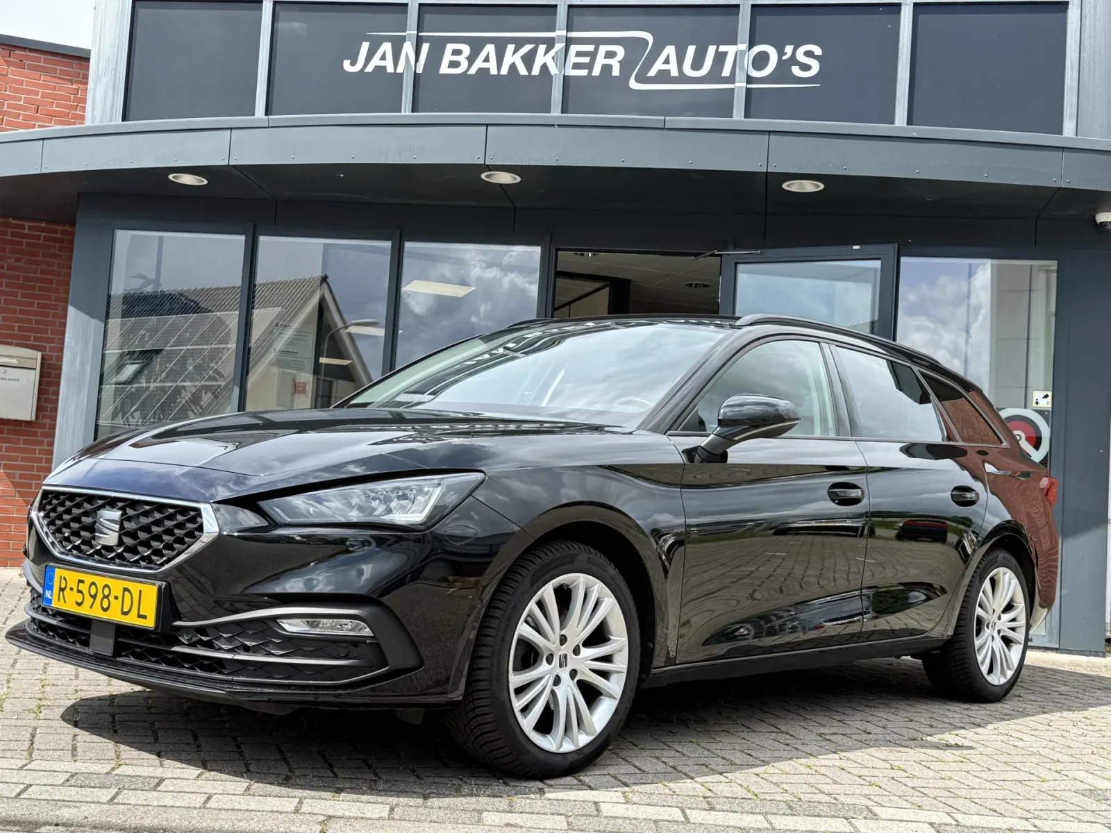 SEAT Leon (2022) — foto 1