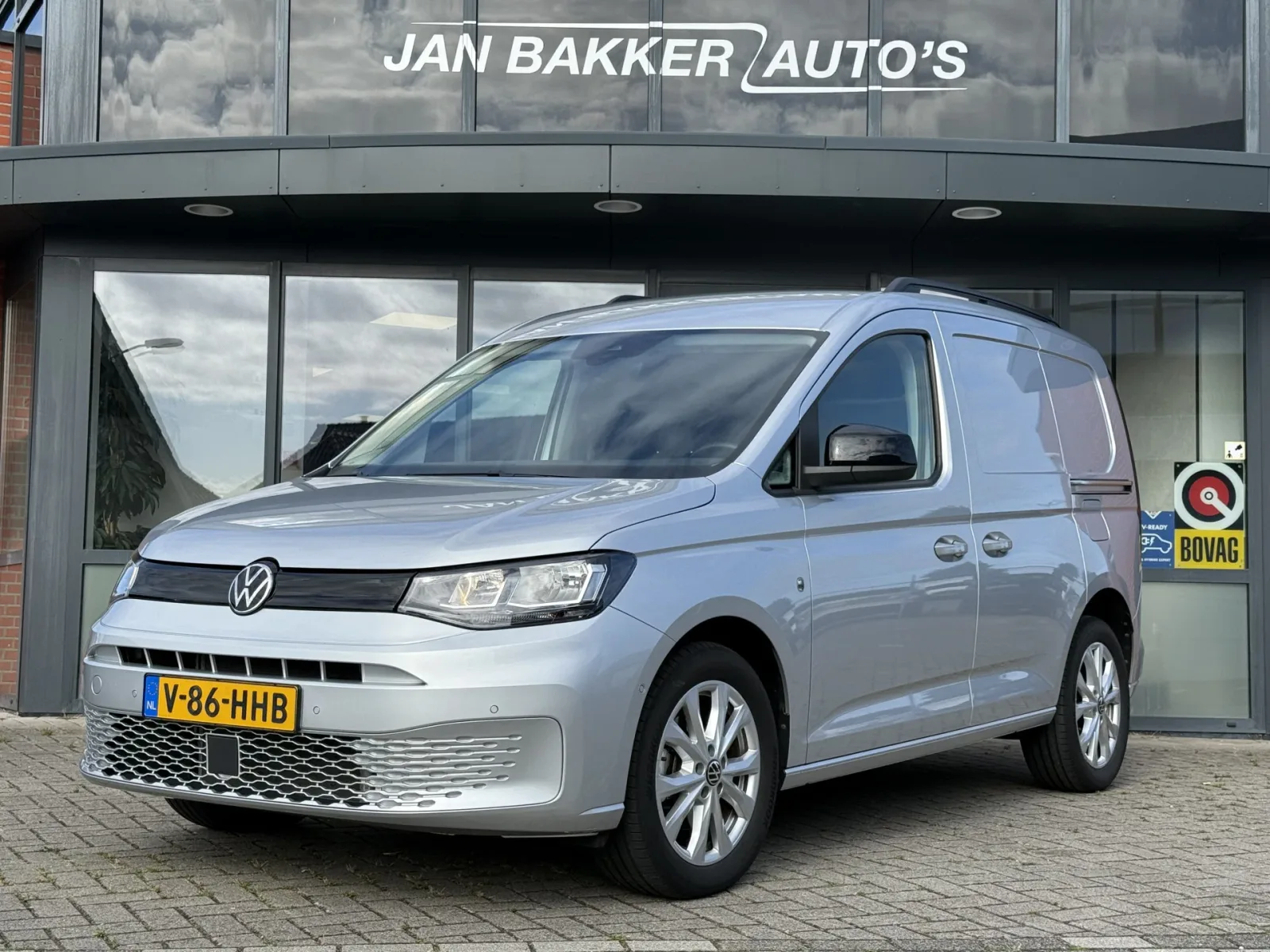 Volkswagen Caddy (2024) — foto 1