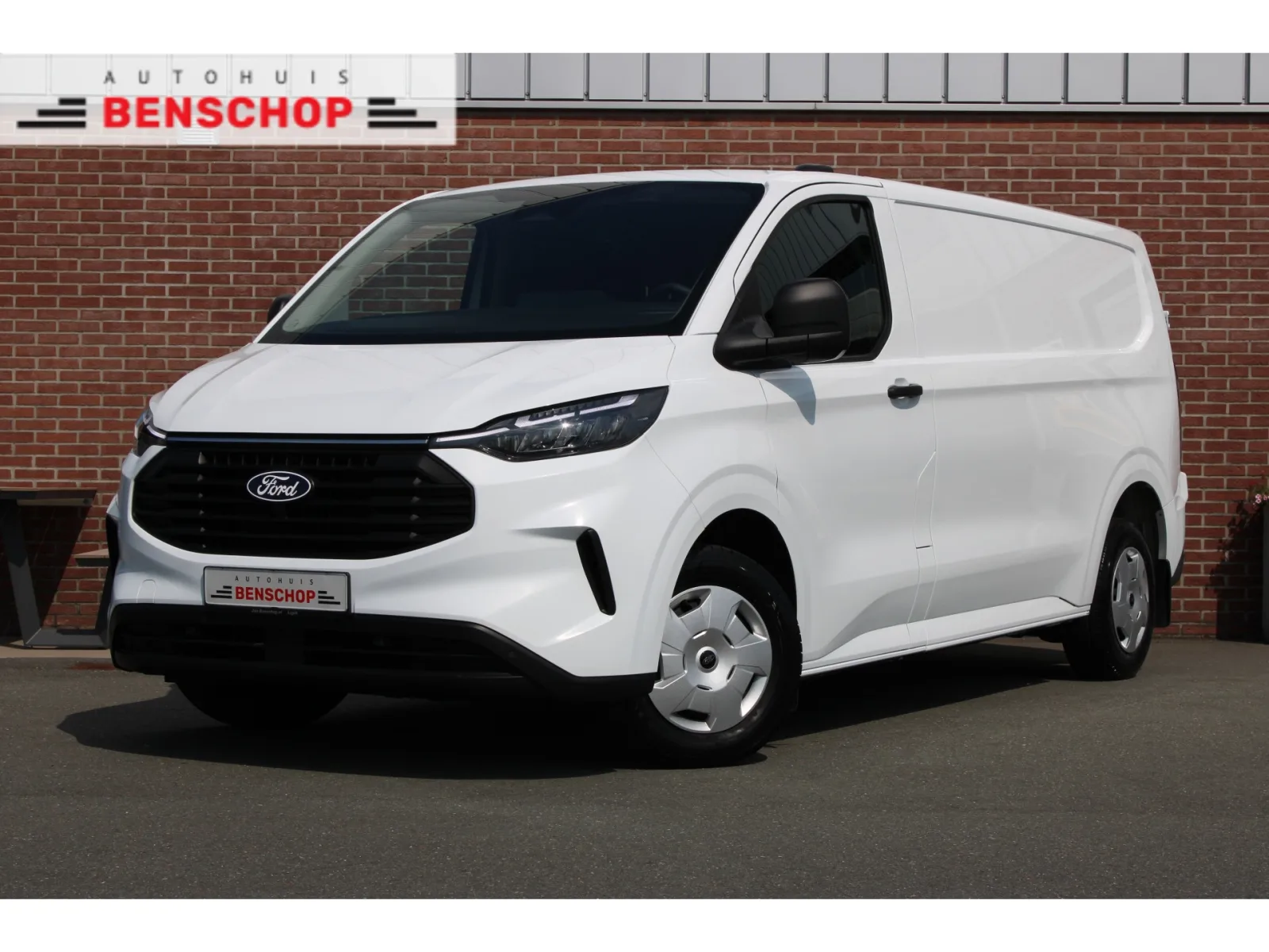 Ford Transit Custom (2024) — foto 1