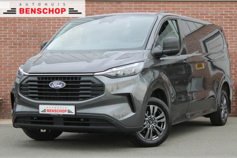 Ford Transit Custom (2024)