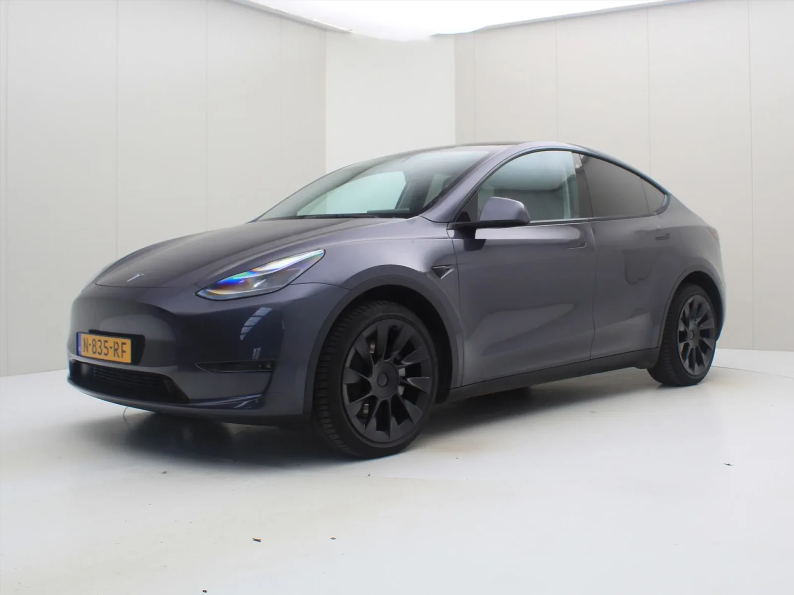 Tesla Model Y (2021) — foto 1