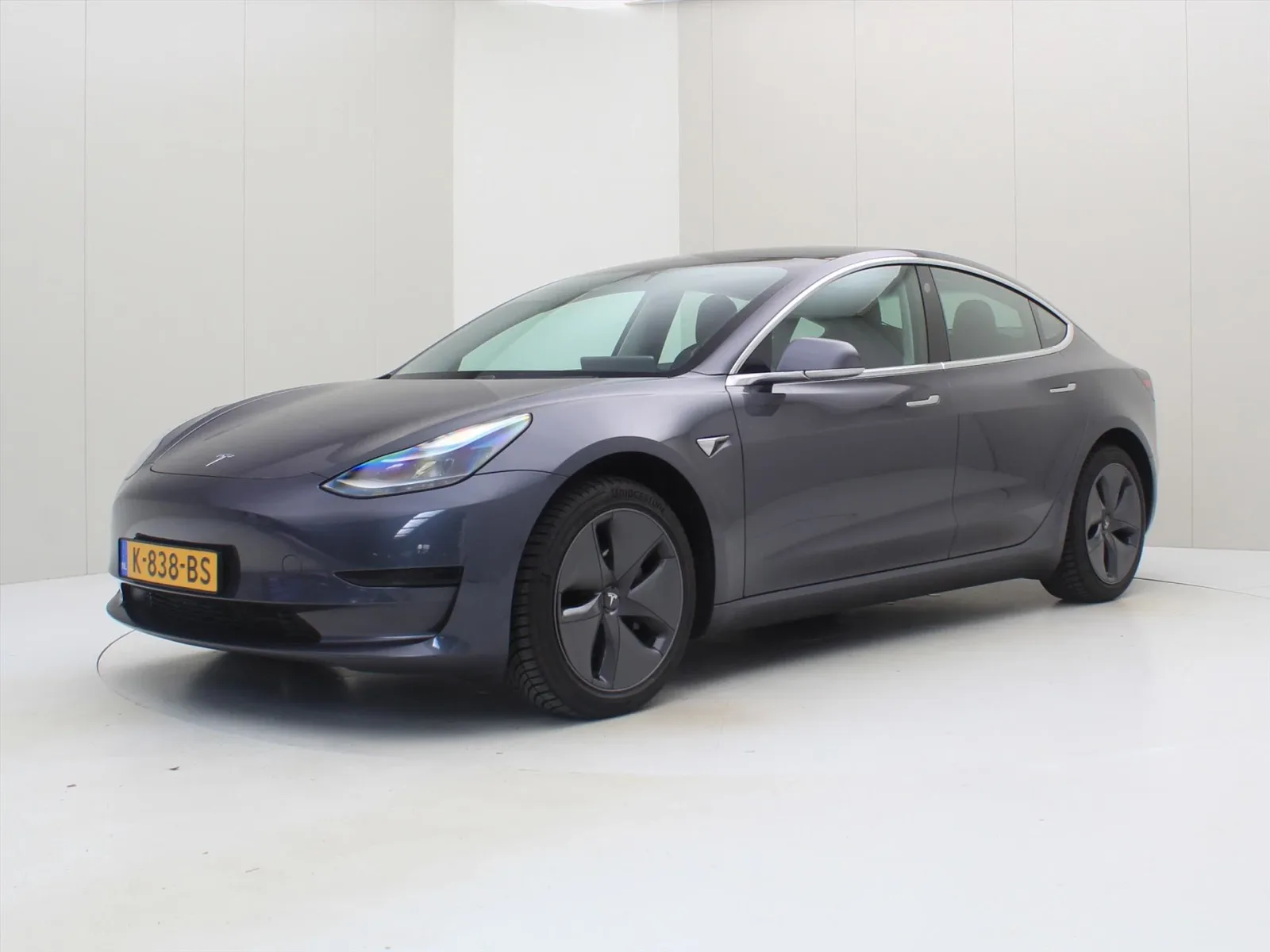 Tesla Model 3 (2020) — foto 1