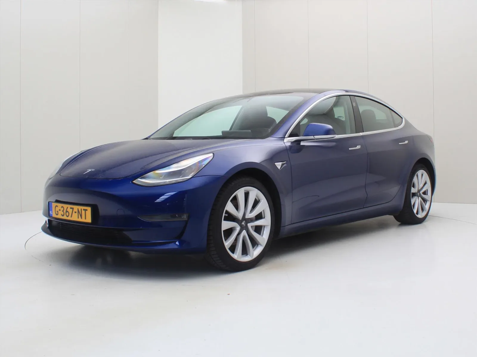 Tesla Model 3 (2019) — foto 1