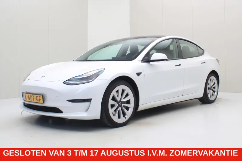 Tesla Model 3 (2020)