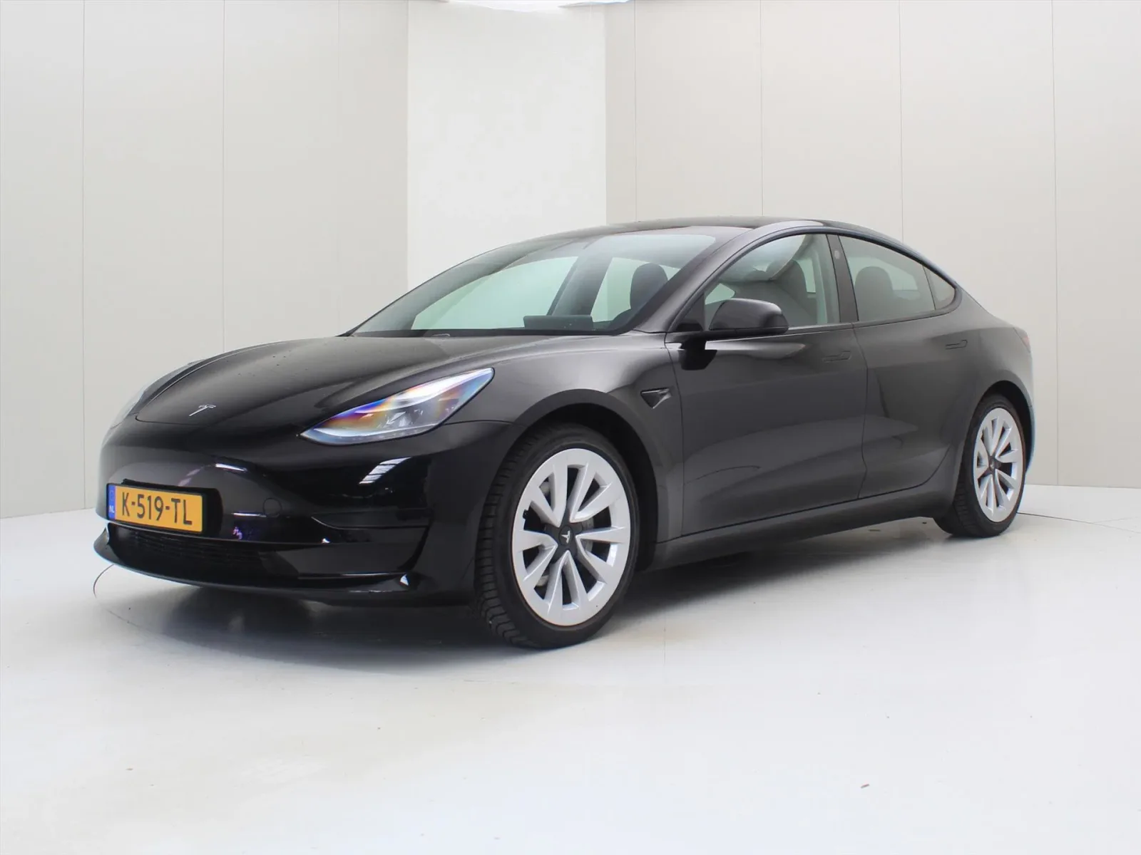 Tesla Model 3 (2021) — foto 1