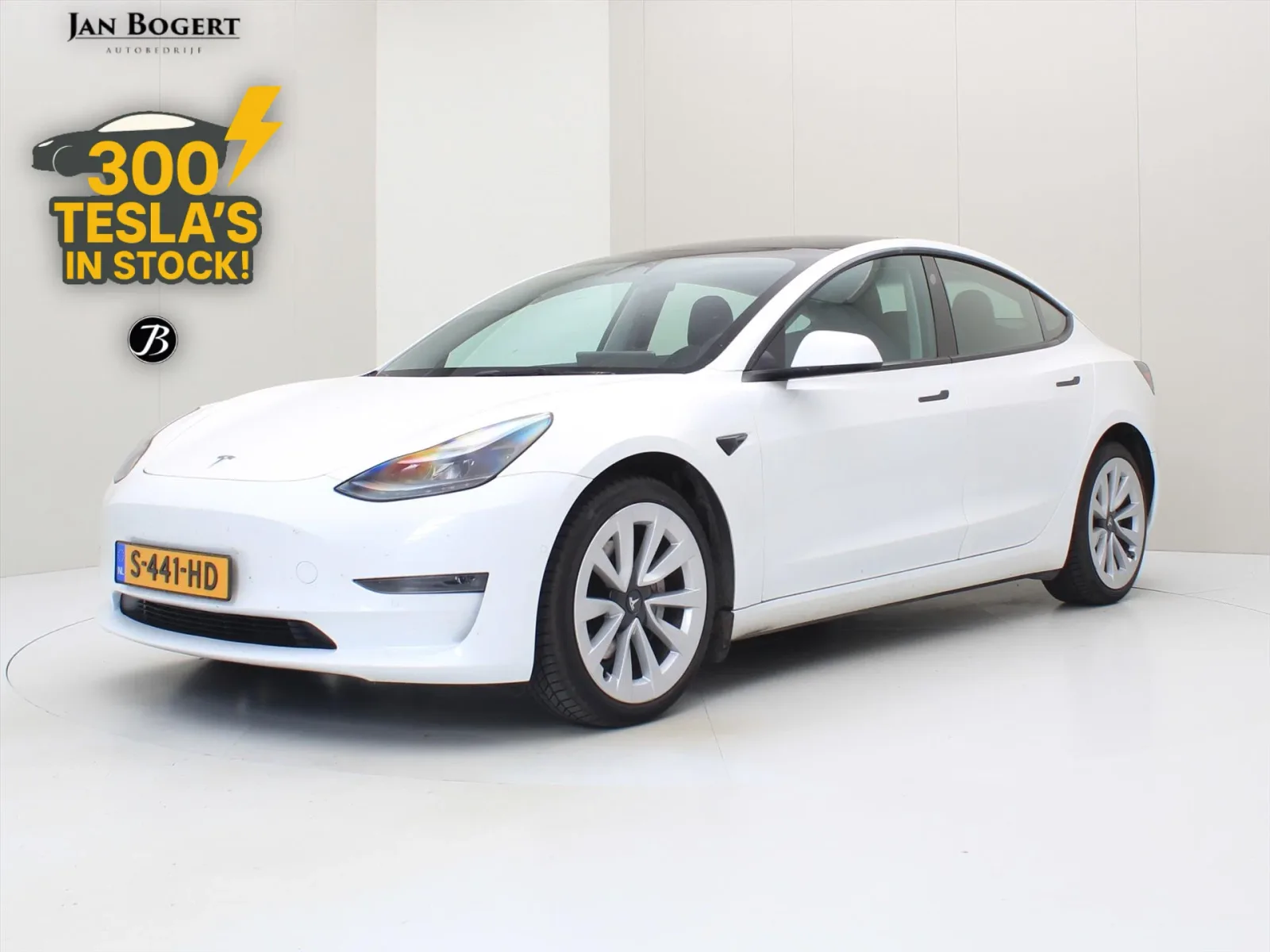 Tesla Model 3 (2022) — foto 1