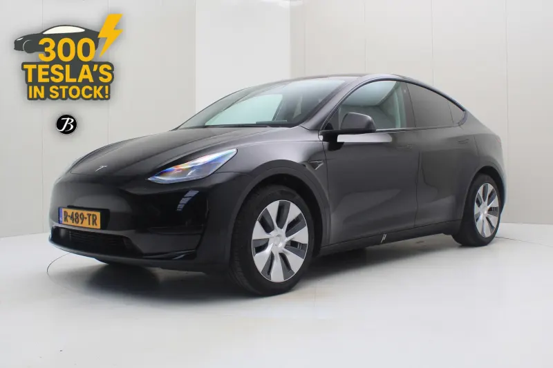 Tesla Model Y (2022)