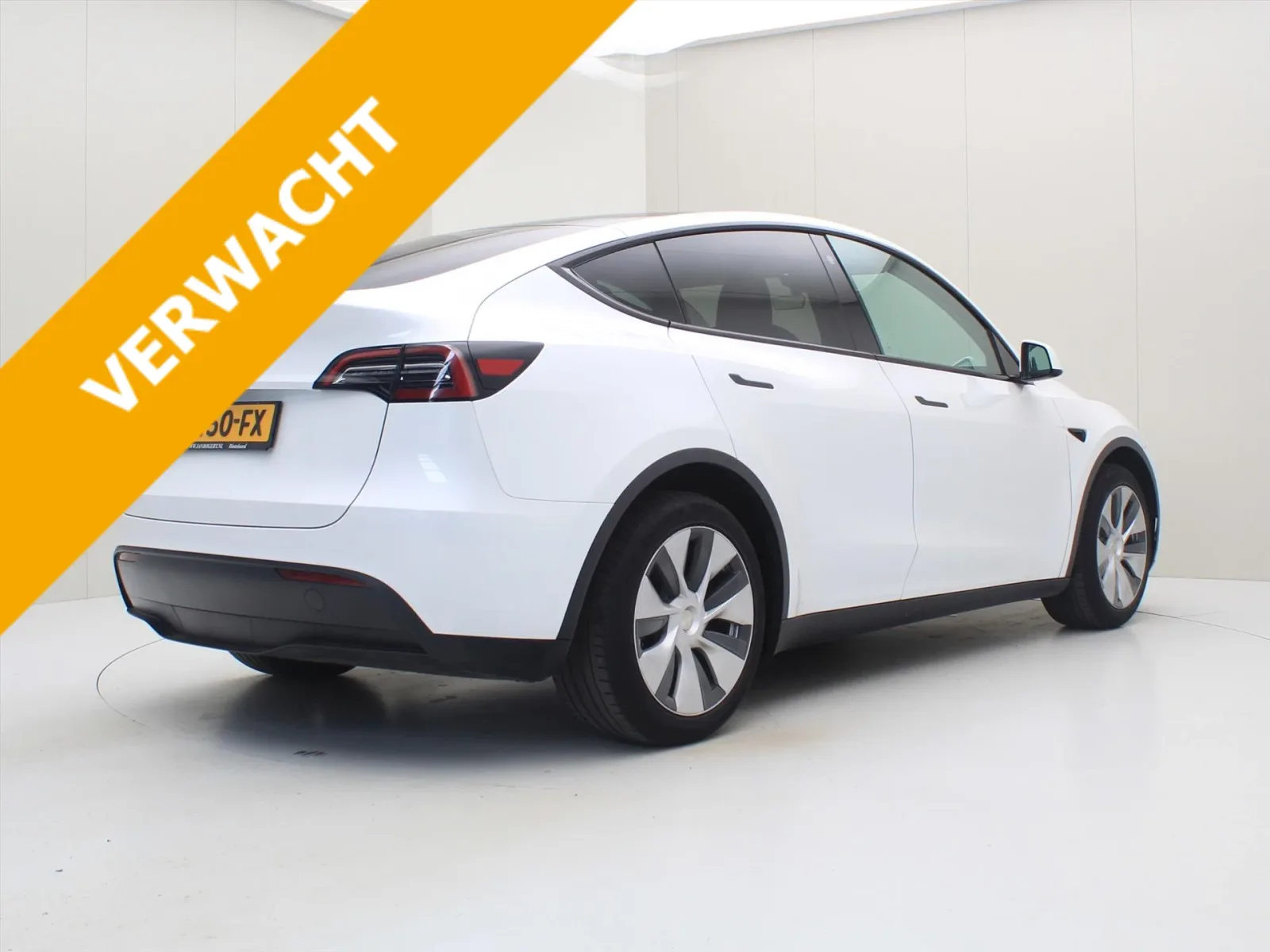 Tesla Model Y (2022) — foto 1