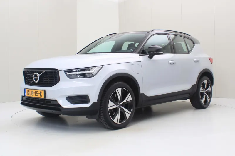 Volvo XC40 (2022)