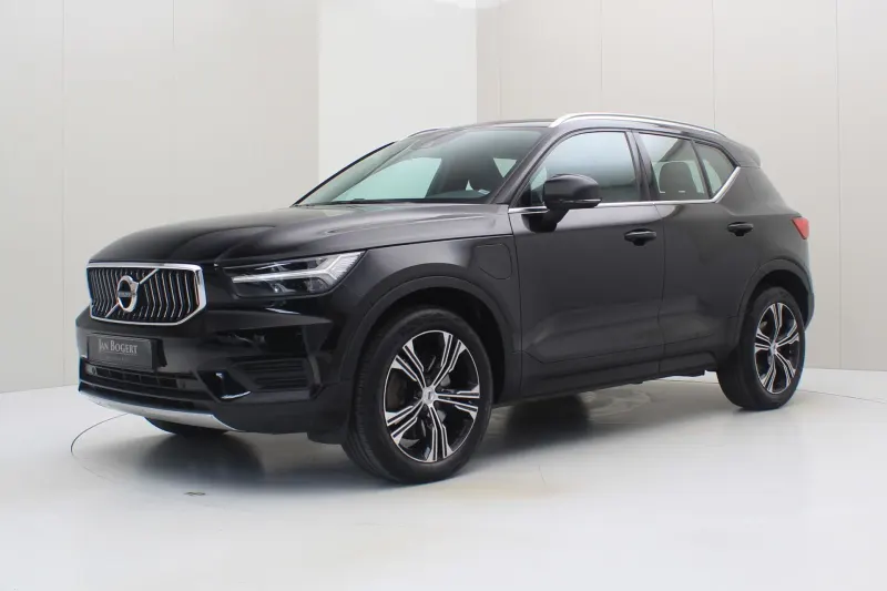 Volvo XC40 (2022)