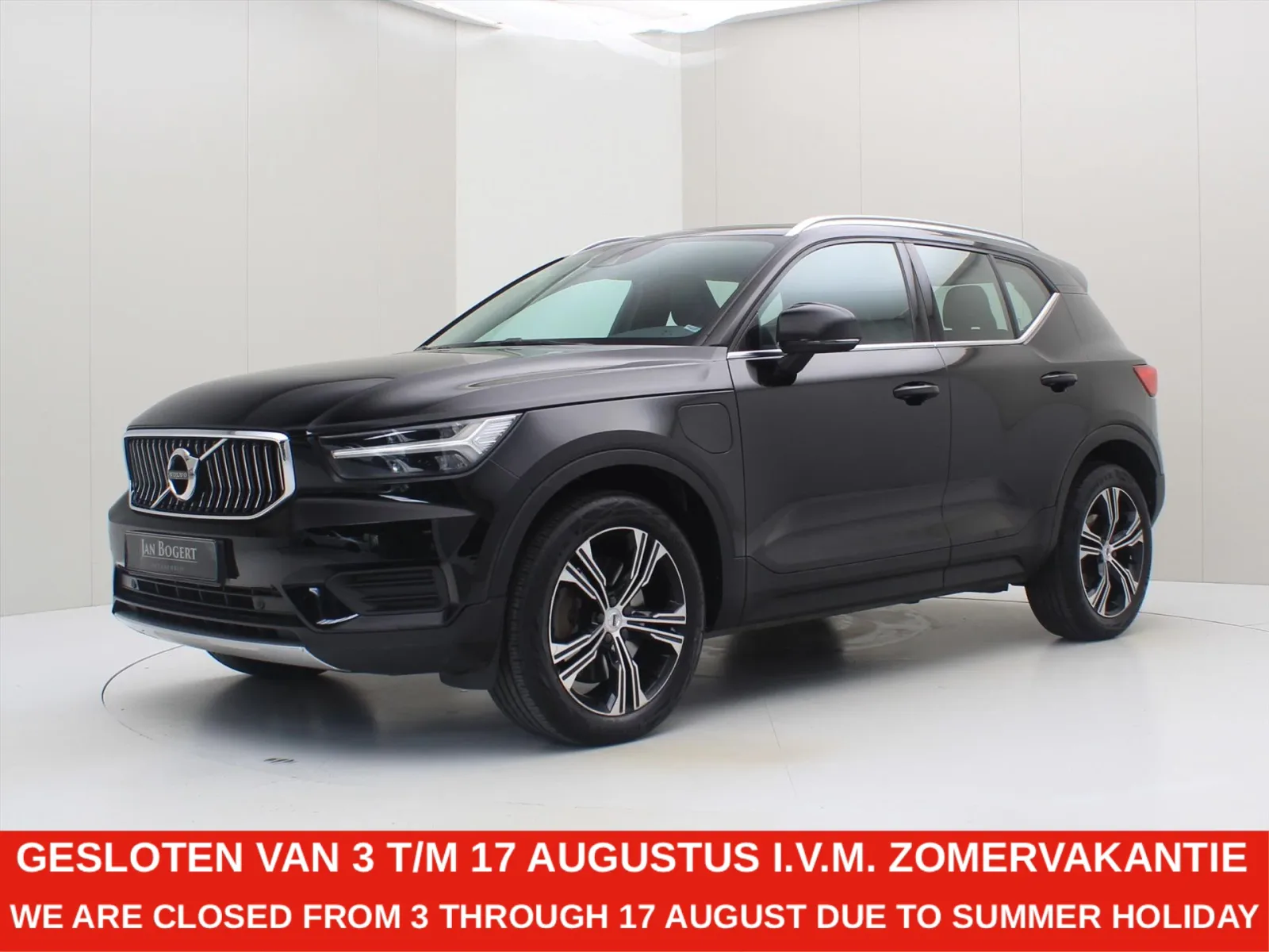 Volvo XC40 (2022) — foto 1