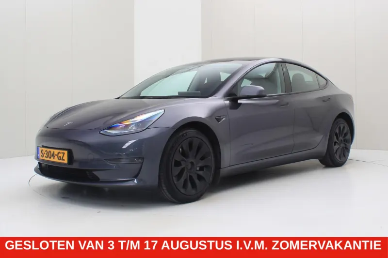 Tesla Model 3 (2022)