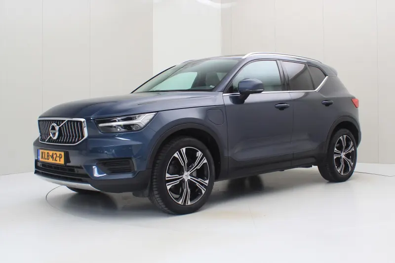 Volvo XC40 (2022)