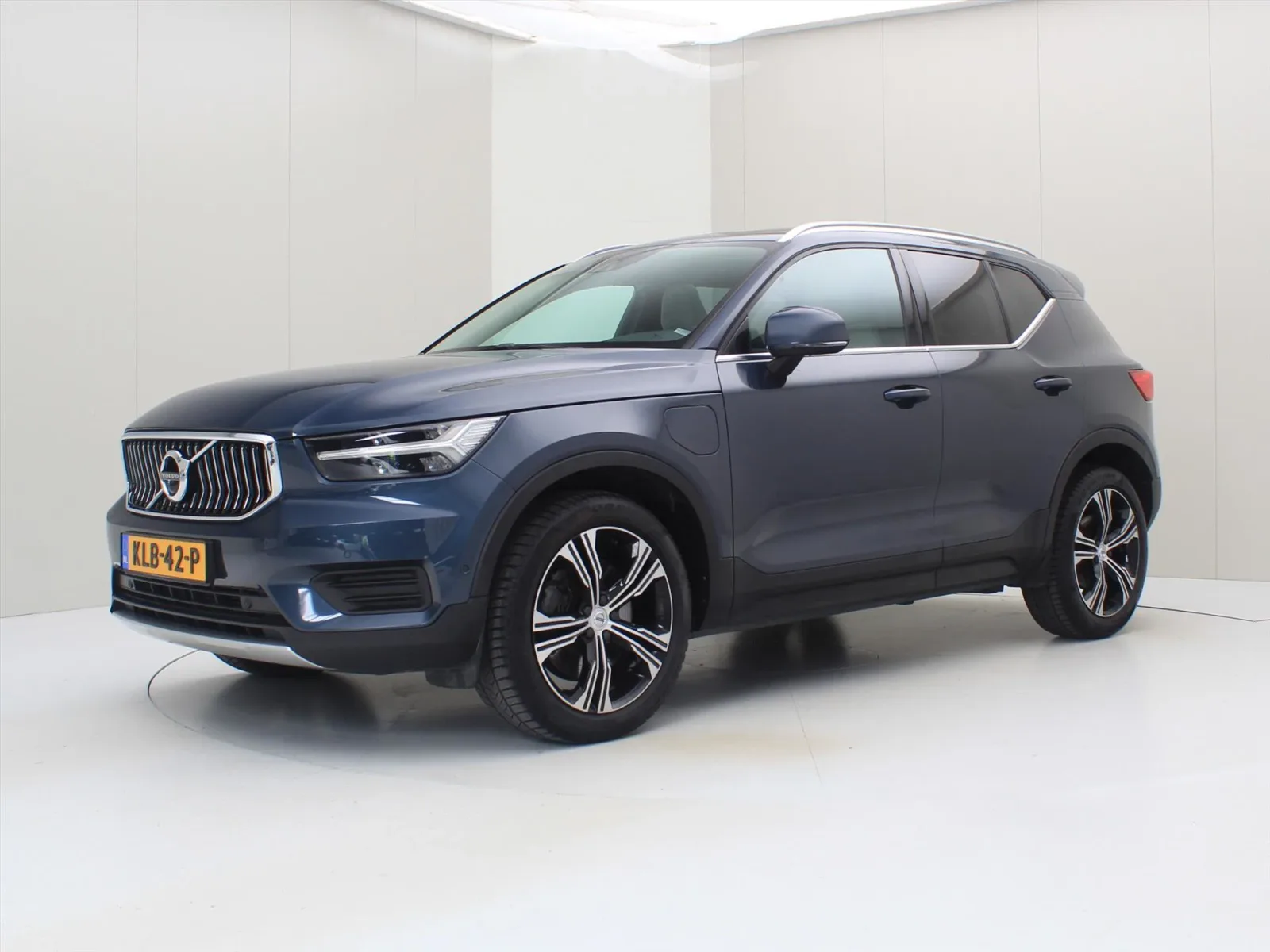 Volvo XC40 (2022) — foto 1