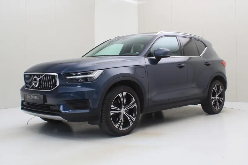 Volvo XC40 (2022)