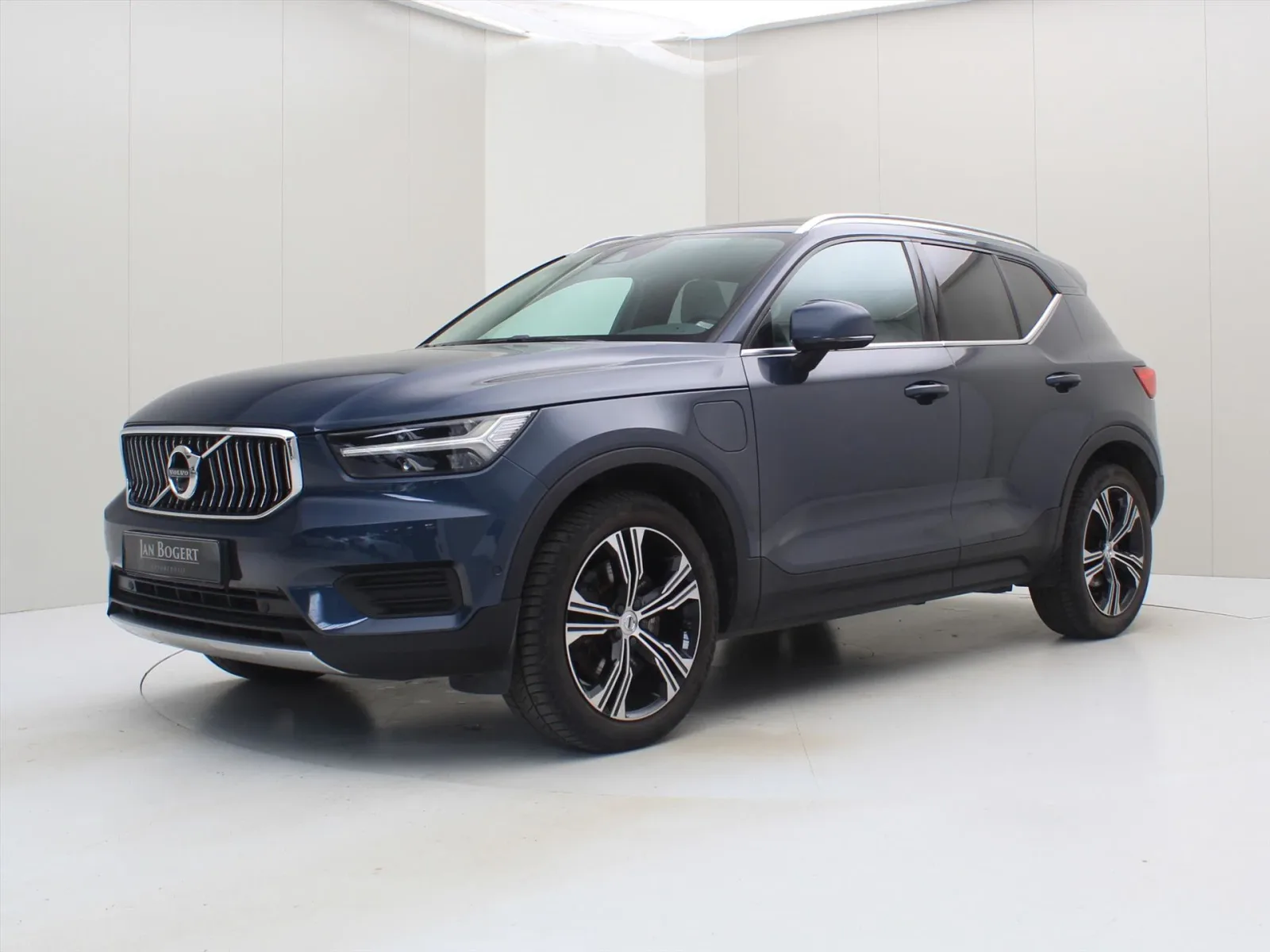 Volvo XC40 (2022) — foto 1