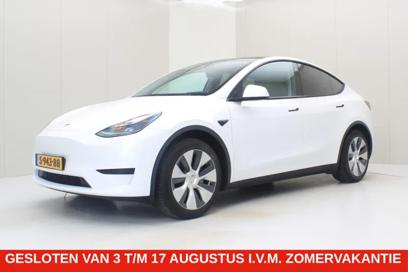 Tesla Model Y (2022)