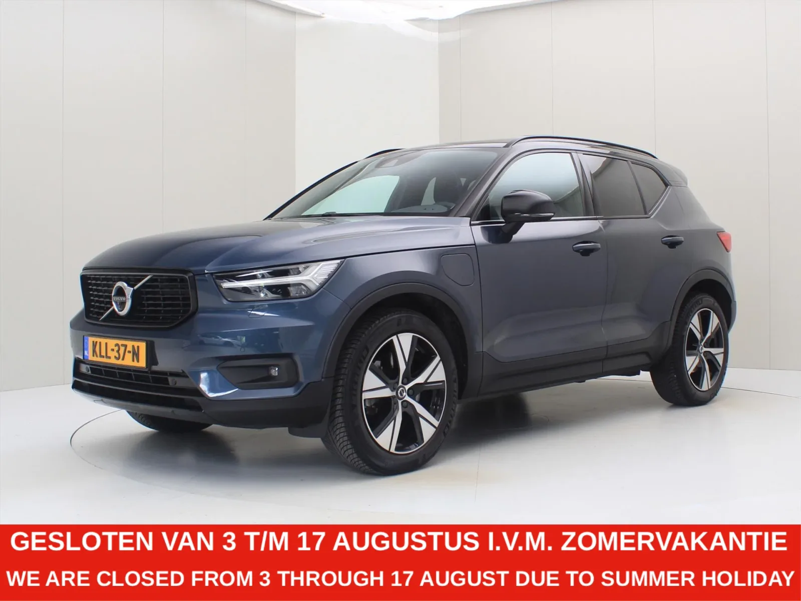 Volvo XC40 (2022) — foto 1