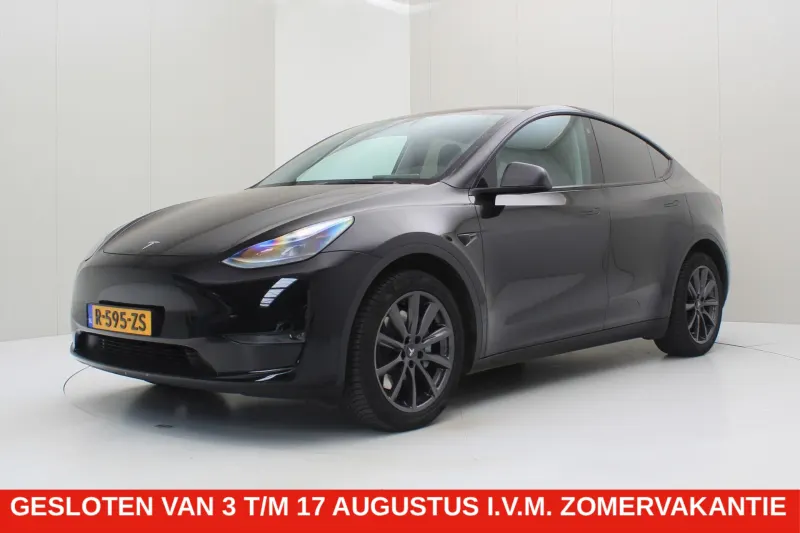 Tesla Model Y (2022)