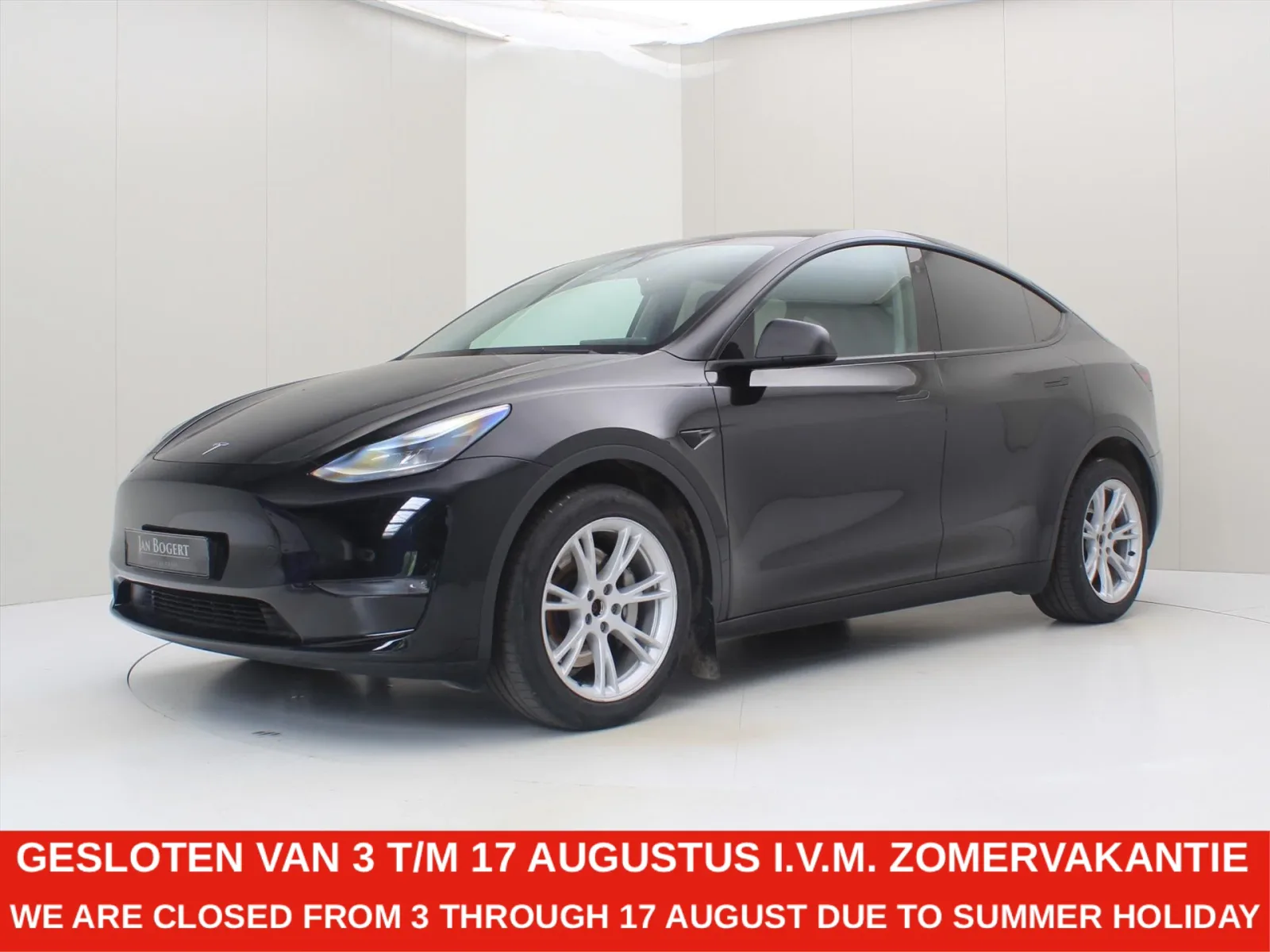 Tesla Model Y (2023) — foto 1