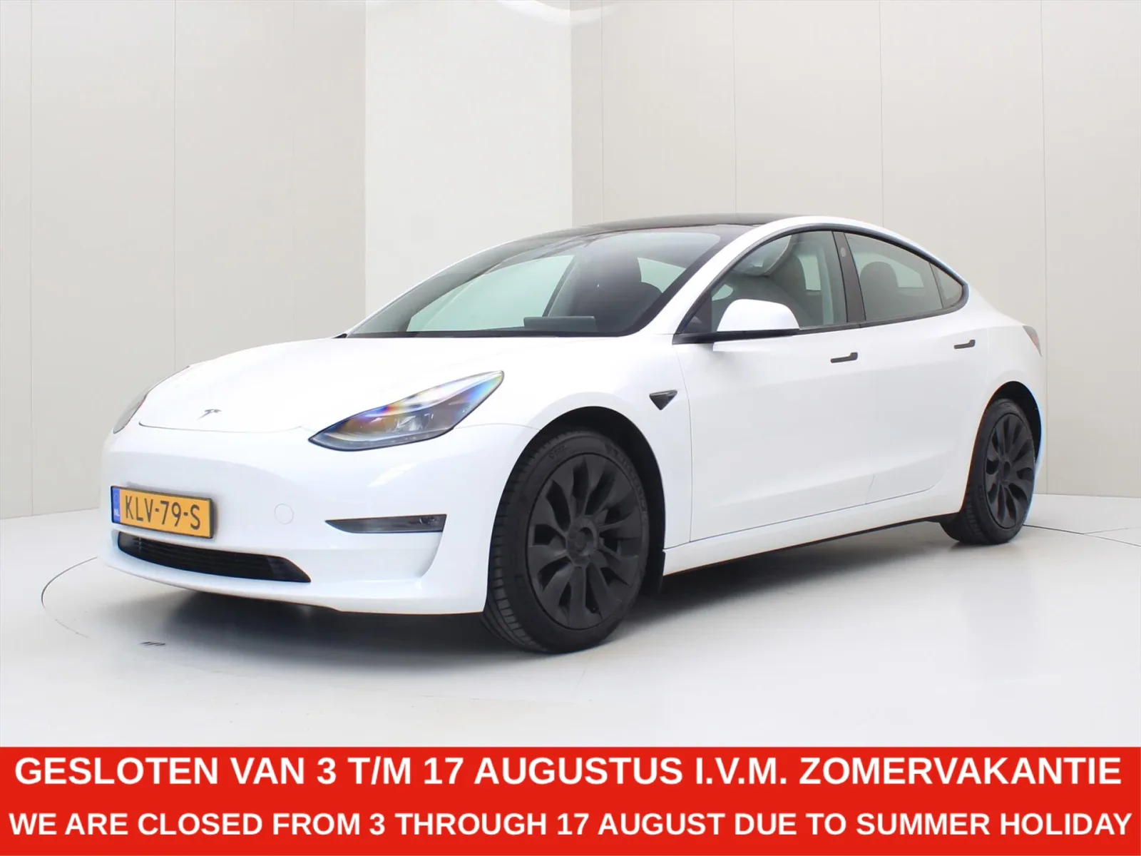 Tesla Model 3 (2023) — foto 1