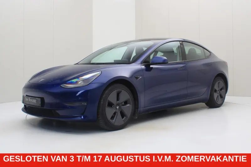 Tesla Model 3 (2022)